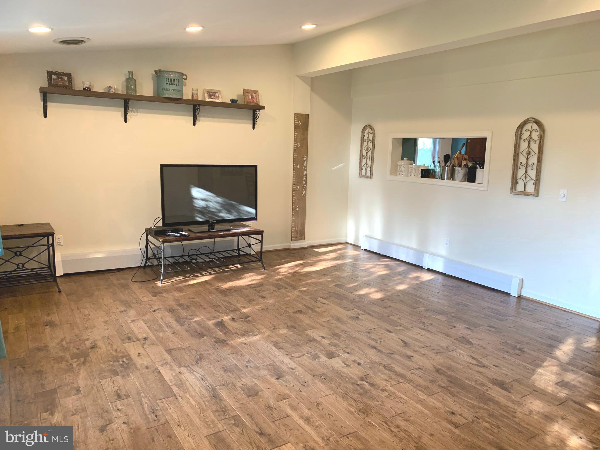 15924 York Road Sparks, MD 21152 - Photo 15 of 33 Gallery Image 15