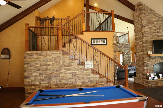 $825,000 | 2064 East 2200th Street, Camp Point, IL 62320