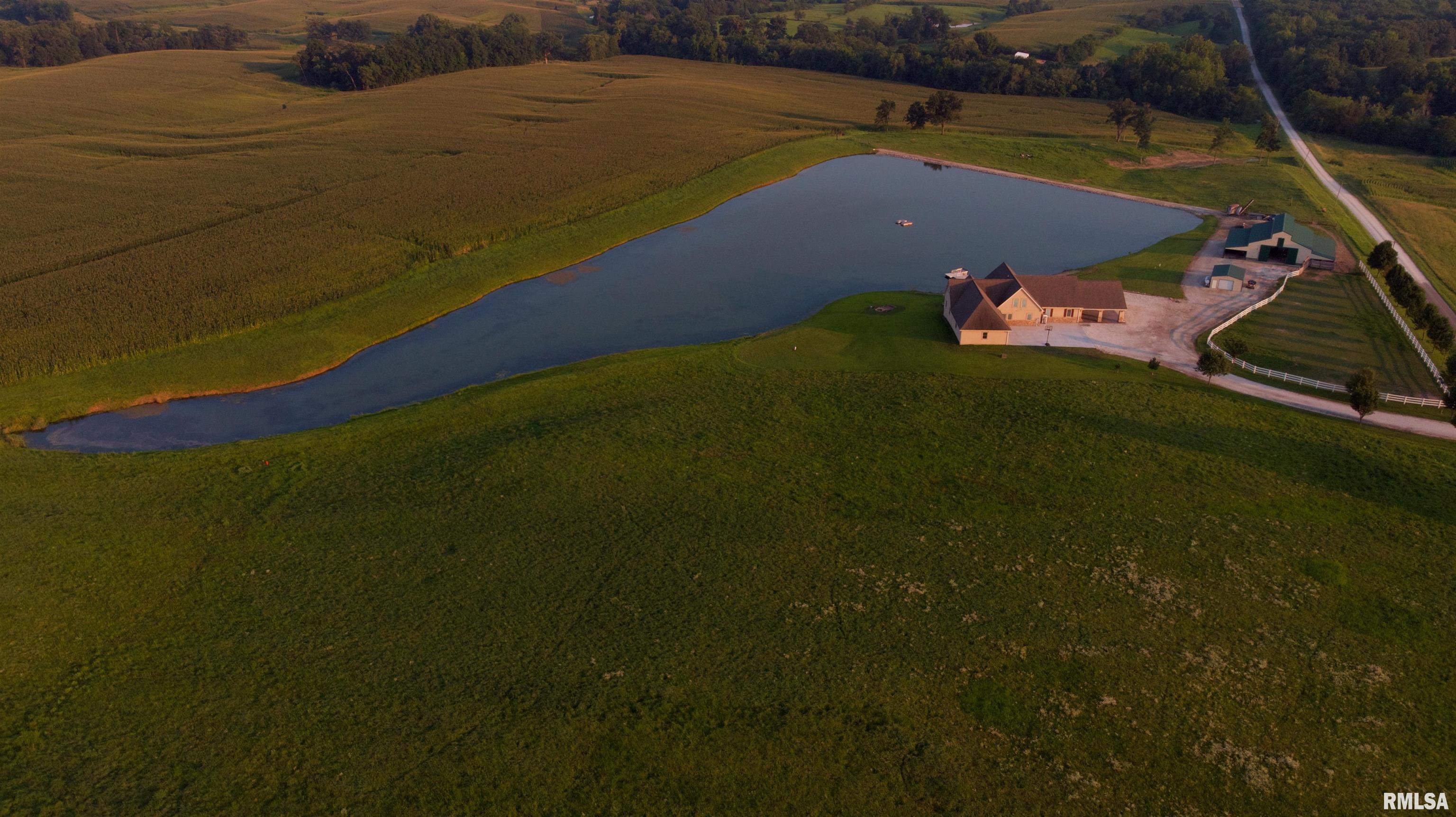 2064 East 2200th Street Camp Point, IL 62320 - Photo 2 of 61