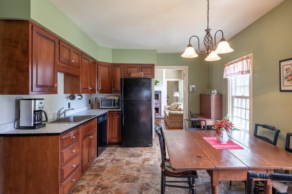108 Colrain Shelburne Road Shelburne, MA 01370 - Photo 16 of 40