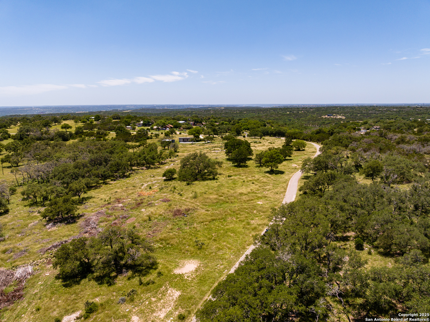 190 Jones Kerrville, TX 78028 - Photo 2 of 8
