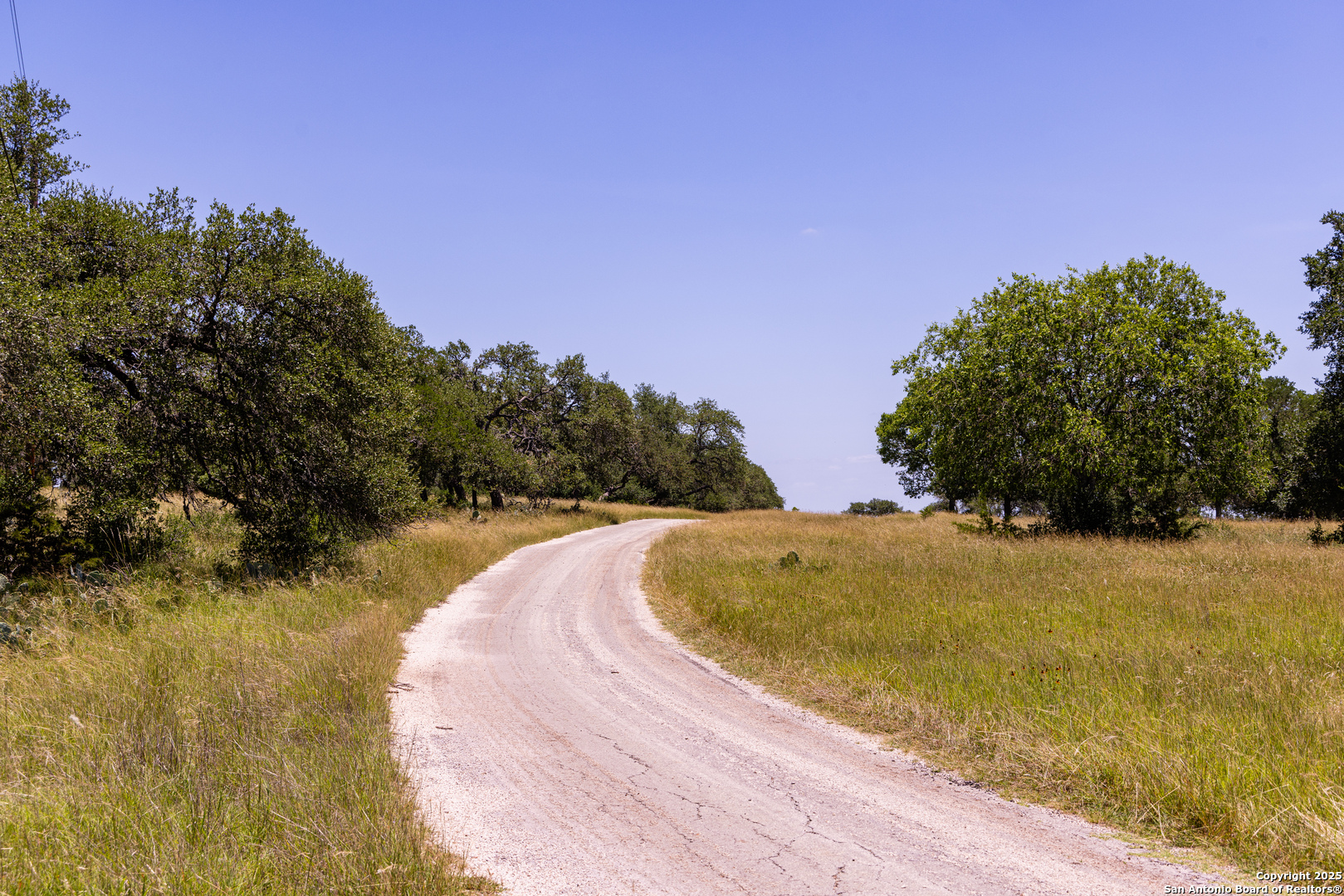 190 Jones Kerrville, TX 78028 - Photo 4 of 8