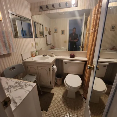 $1,350 | 18 Oakridge B, Unit 18, Deerfield Beach, FL 33442