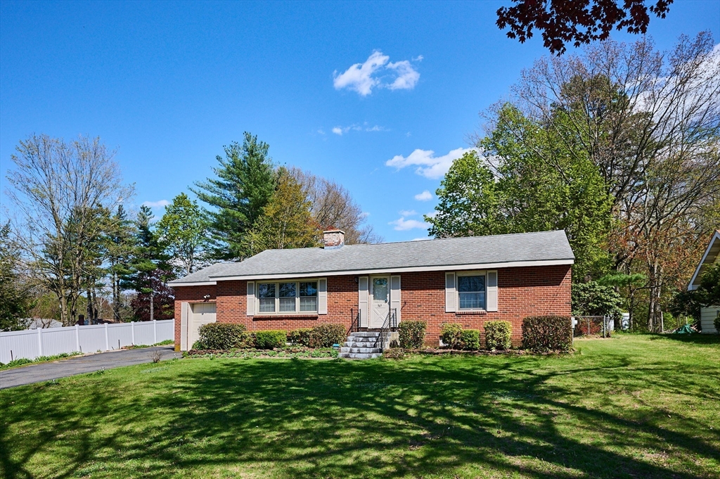 363 Cooley Street Springfield, MA 01128 - Photo 2 of 37