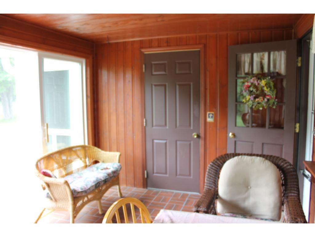 90 Scobie Pond Road Derry, NH 03038 - Photo 15 of 20