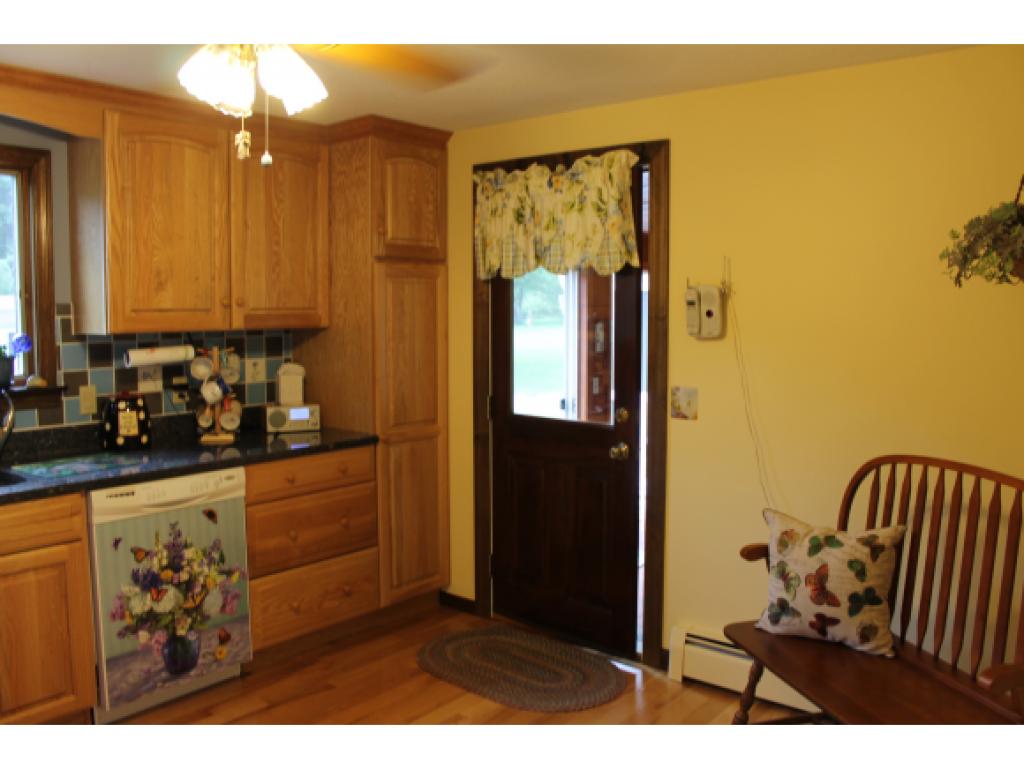90 Scobie Pond Road Derry, NH 03038 - Photo 3 of 20