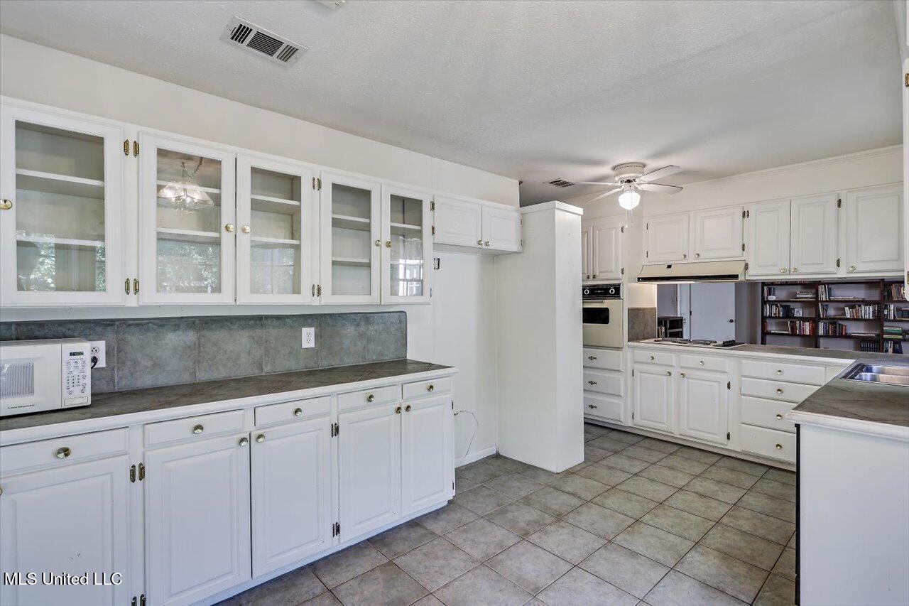 14-860 Timberlain Dr