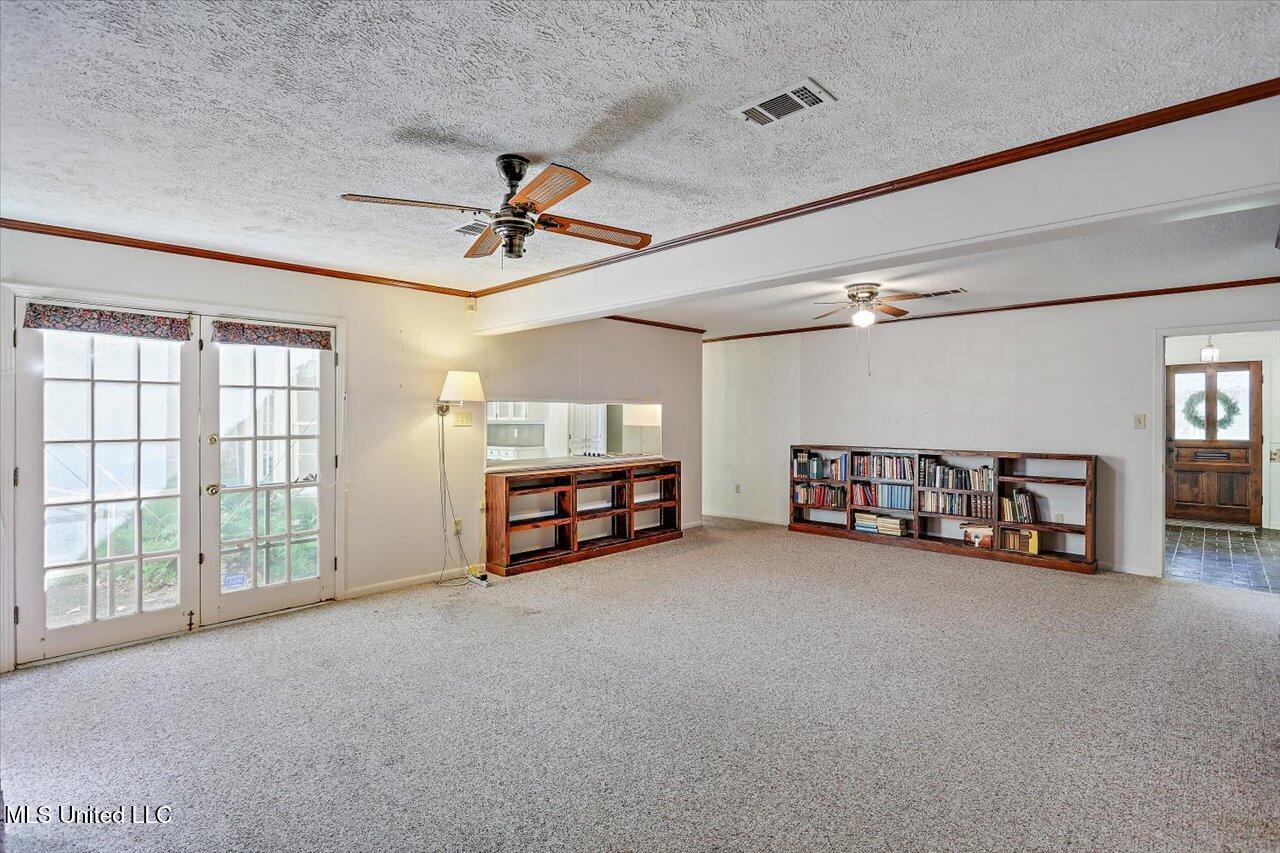 860 Timberlain Drive Jackson, MS 39211 - Photo 10 of 42 09-860 Timberlain Dr