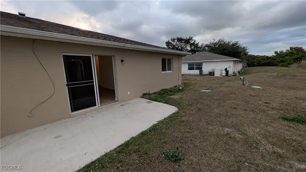 $1,650 | 5114 27th Street Southwest, Lehigh Acres, FL 33973