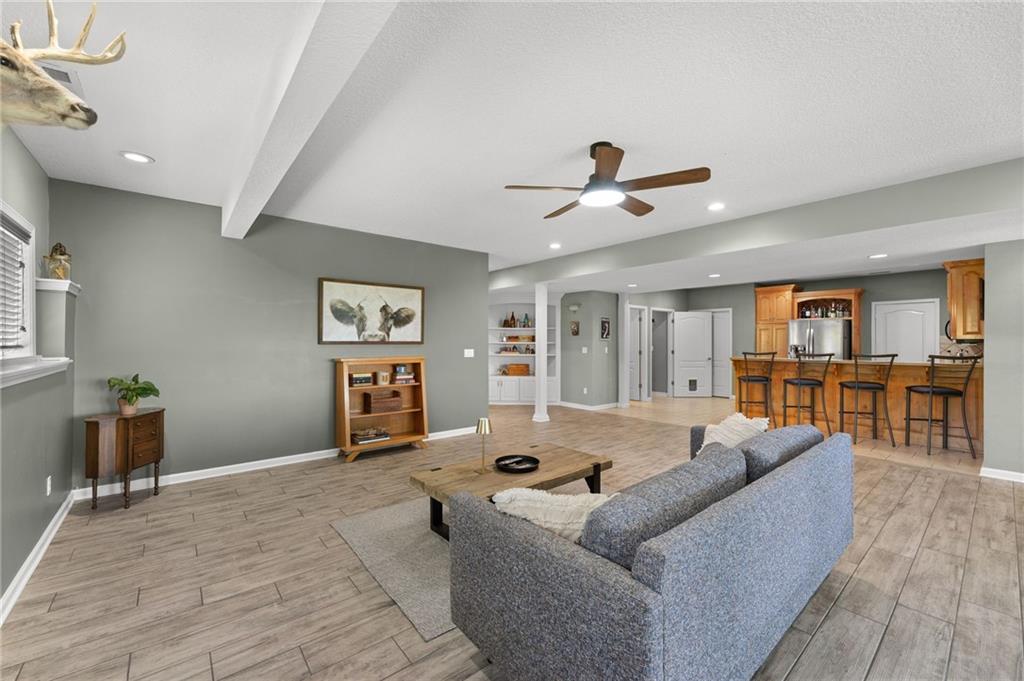 28265 Overbrook Road Paola, KS 66071 - Photo 40 of 70