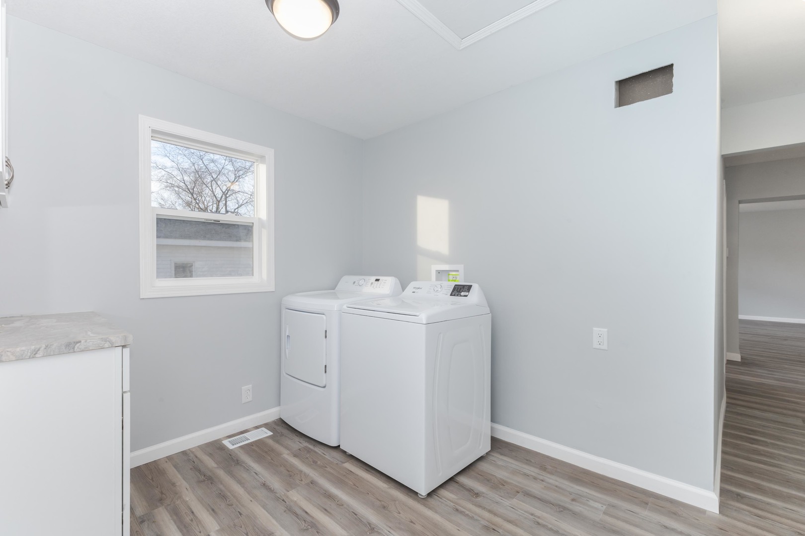 401 6th Street Cornell, IL 61319 - Photo 19 of 33 a utility room with closet dryer and washer