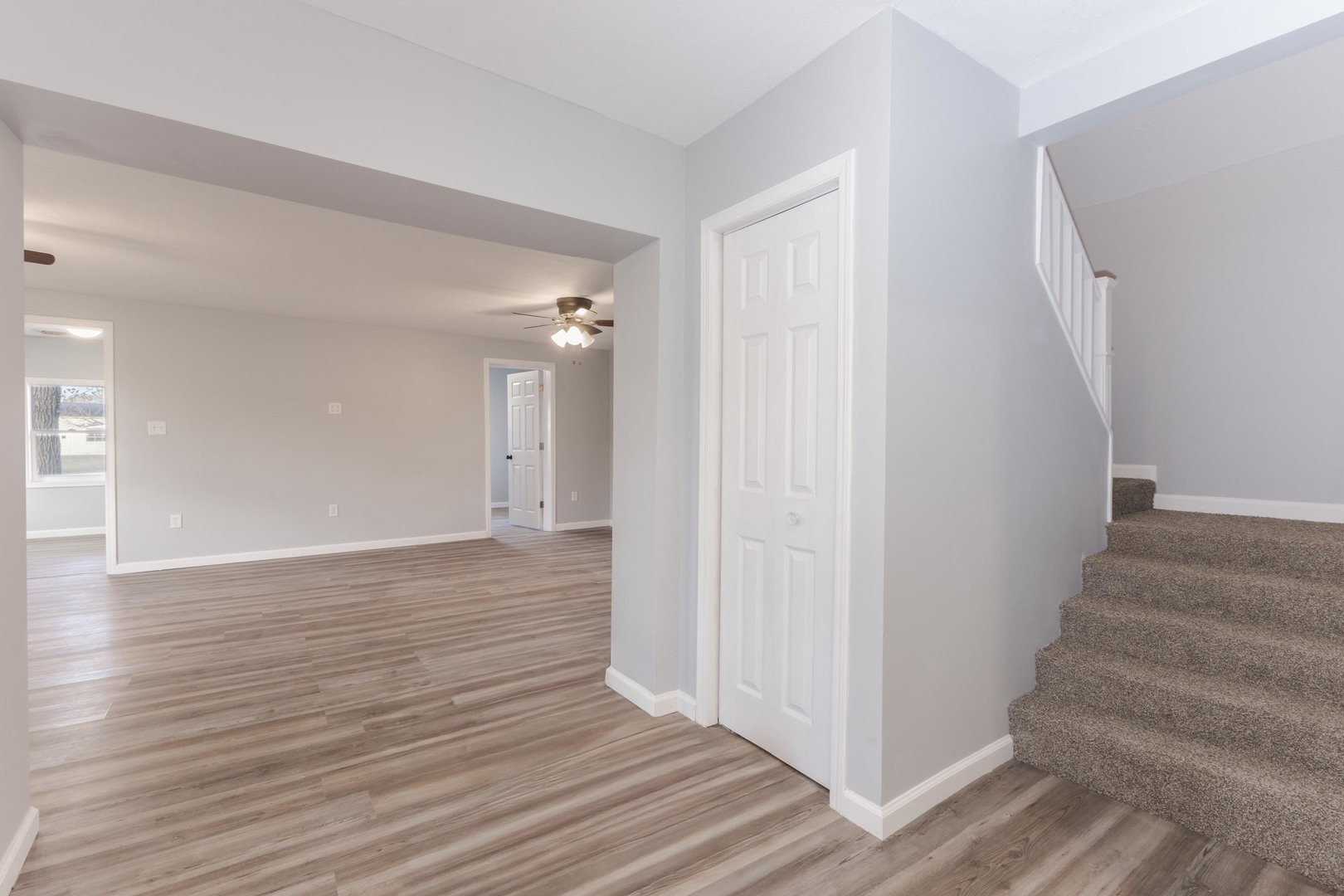 401 6th Street Cornell, IL 61319 - Photo 20 of 33 a view of a hallway with wooden floor and entryway