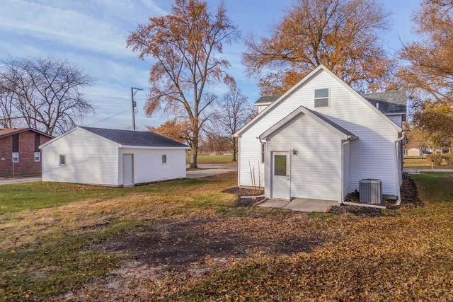 $165,000 | 401 6th Street, Cornell, IL 61319