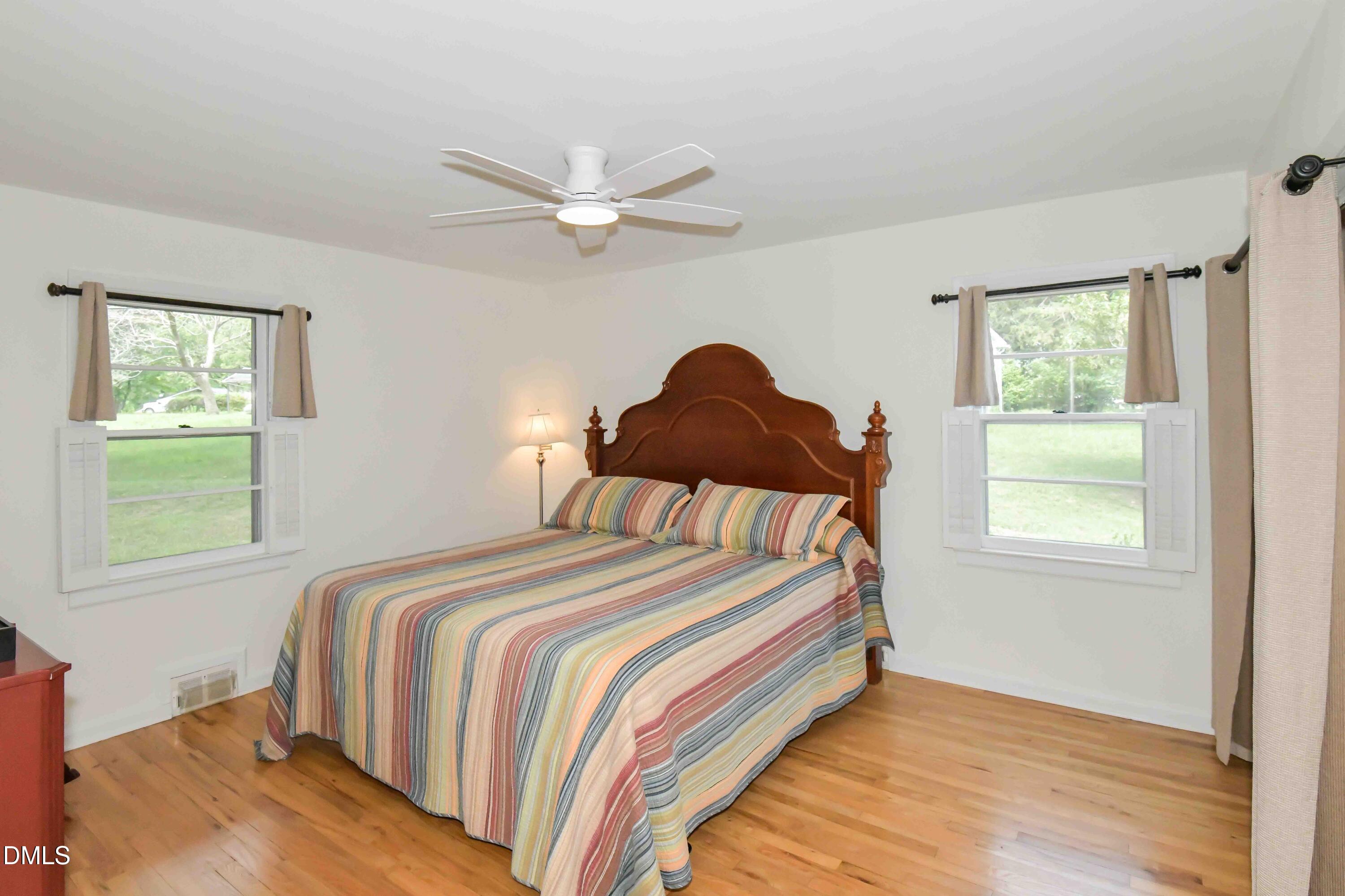 6121 Yates Mill Pond Road Raleigh, NC 27606 - Photo 15 of 25 _DSC1125