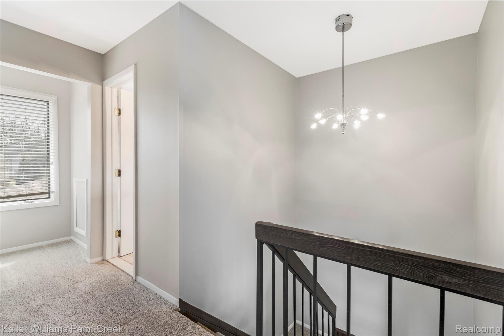 23183 Farmington Road Farmington, MI 48336 - Photo 18 of 24 18.jpg
