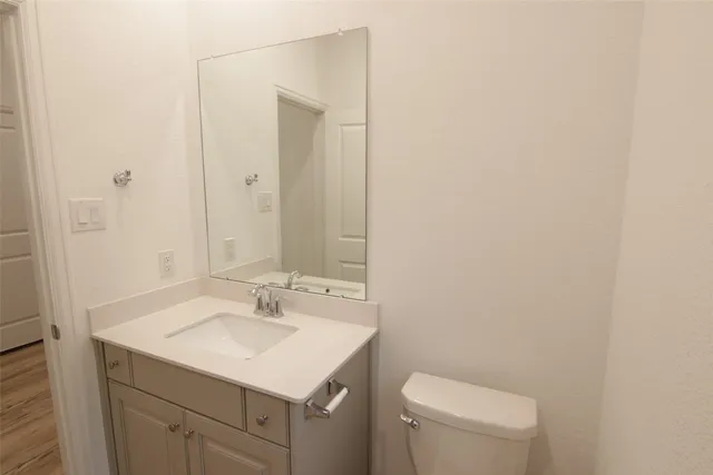 $2,300 | 2511 Chestnut Oak Circle, Katy, TX 77494