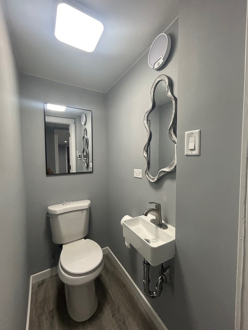 532 North Randall Road Aurora, IL 60506 - Photo 11 of 22