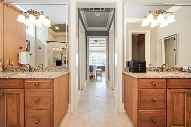 a view of an empty room with furniture