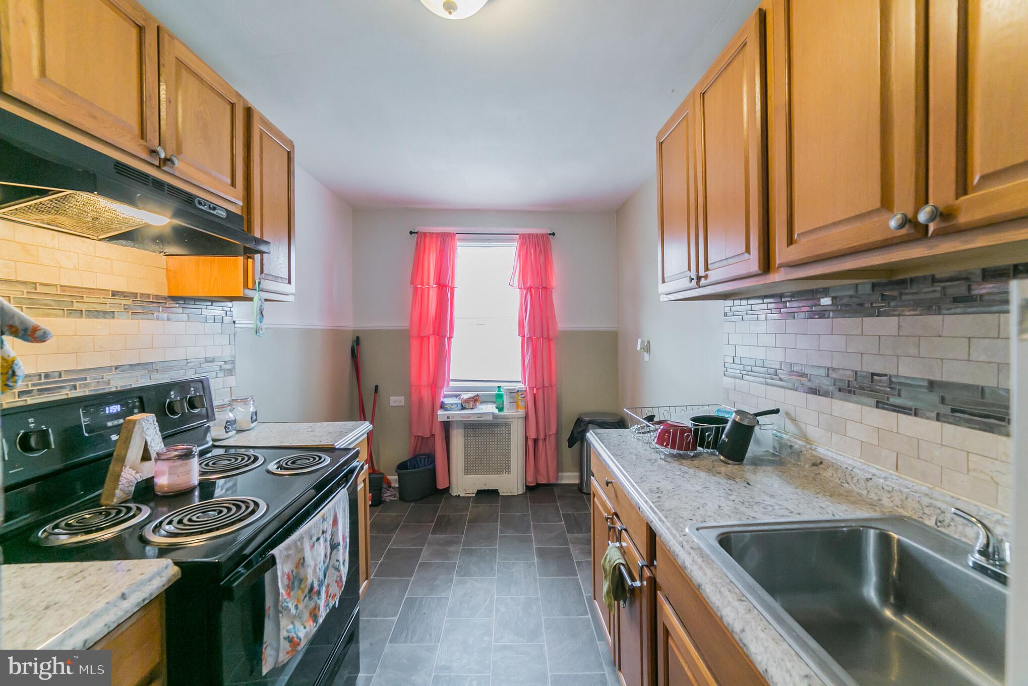 1631 Murdoch Road Philadelphia, PA 19150 - Photo 4 of 11 Gallery Image 4