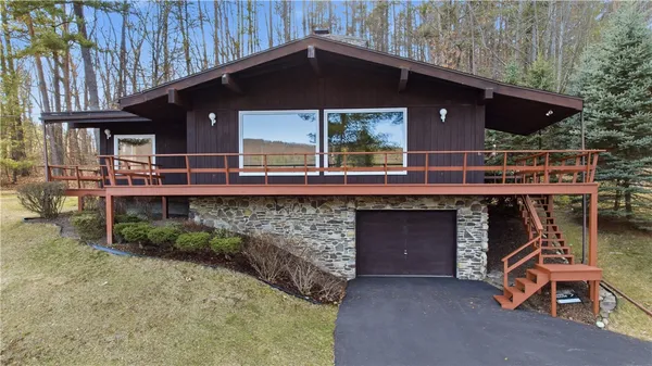 $999,000 | 15079 West Lake Road, Pulteney, NY 14418