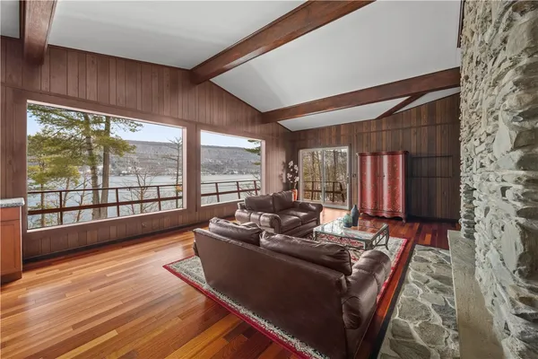 $999,000 | 15079 West Lake Road, Pulteney, NY 14418