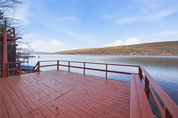 $999,000 | 15079 West Lake Road, Pulteney, NY 14418