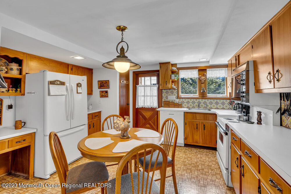 3000 Hurley Pond Road Wall, NJ 07719 - Photo 11 of 68 017_dsc04989