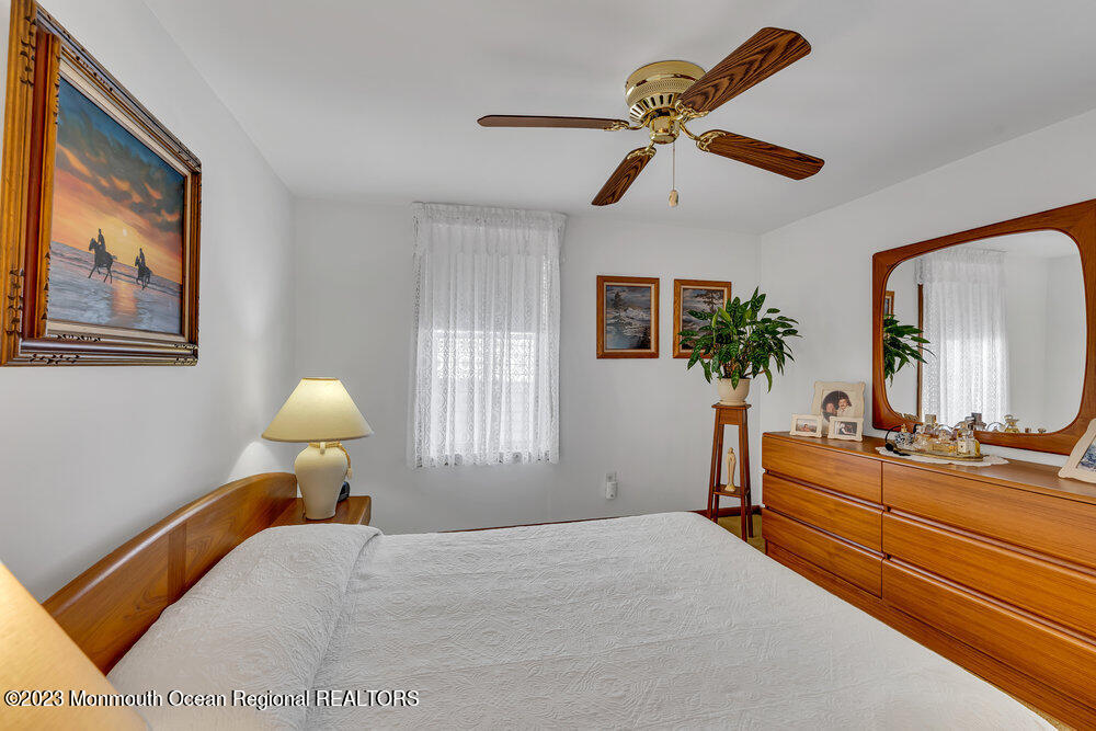 3000 Hurley Pond Road Wall, NJ 07719 - Photo 18 of 68 024_dsc04969