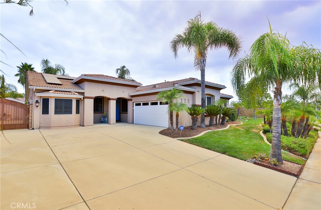 1789 Kapalua Bay Lane Corona, CA 92883 - Photo 4 of 63