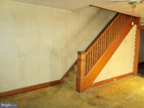 a view of an entryway