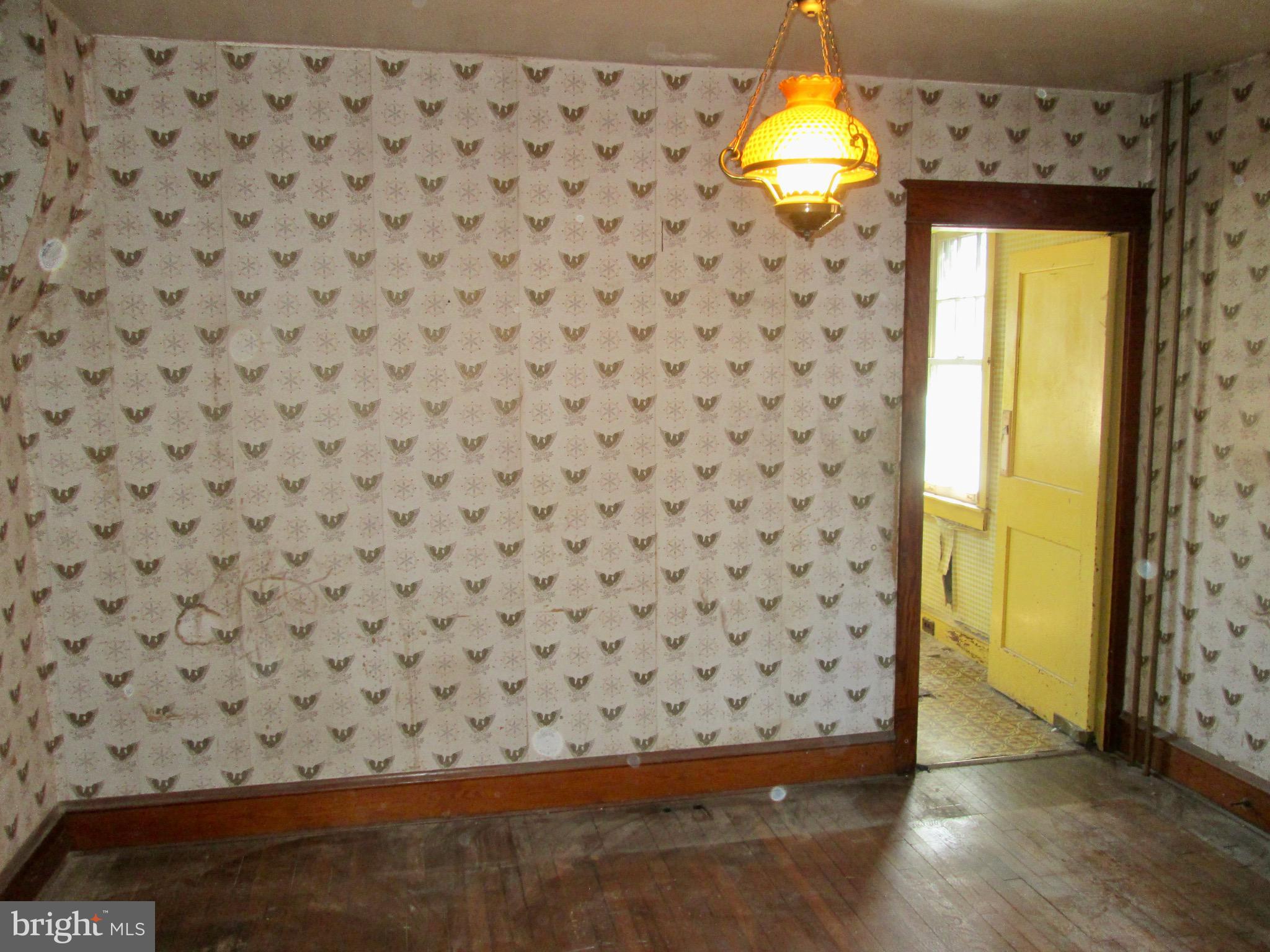 431 Raymond Street Reading, PA 19605 - Photo 10 of 50