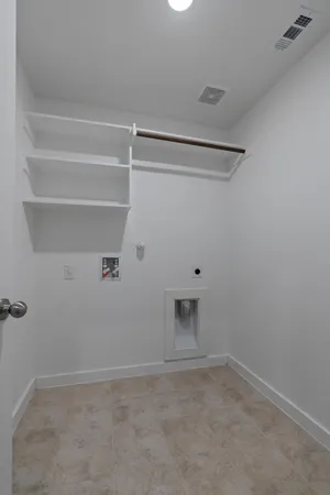 $1,950 | 4044 Legend Meadows, New Braunfels, TX 78130