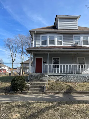 $975 | 37 North Randolph Street, Indianapolis, IN 46201