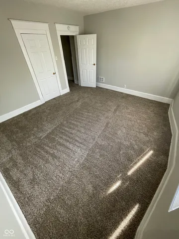 $975 | 37 North Randolph Street, Indianapolis, IN 46201