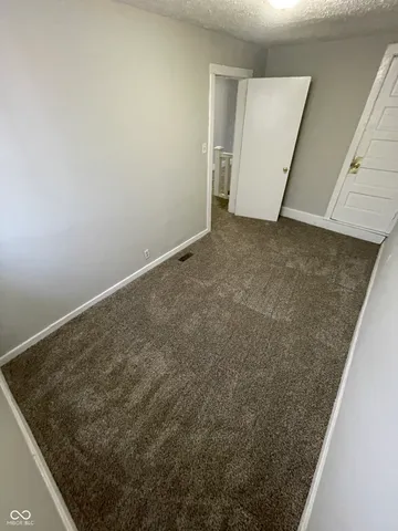 $975 | 37 North Randolph Street, Indianapolis, IN 46201