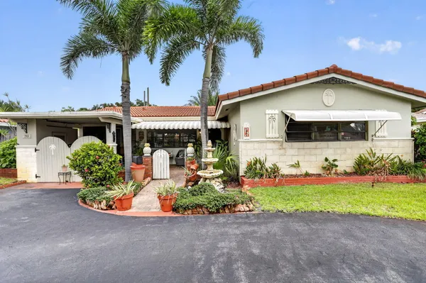 $759,999 | 1931 Northeast 27th Street, Lighthouse Point, FL 33064