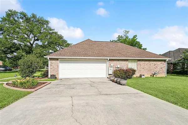 $285,000 | 44258 Nicholas Circle, Hammond, LA 70403