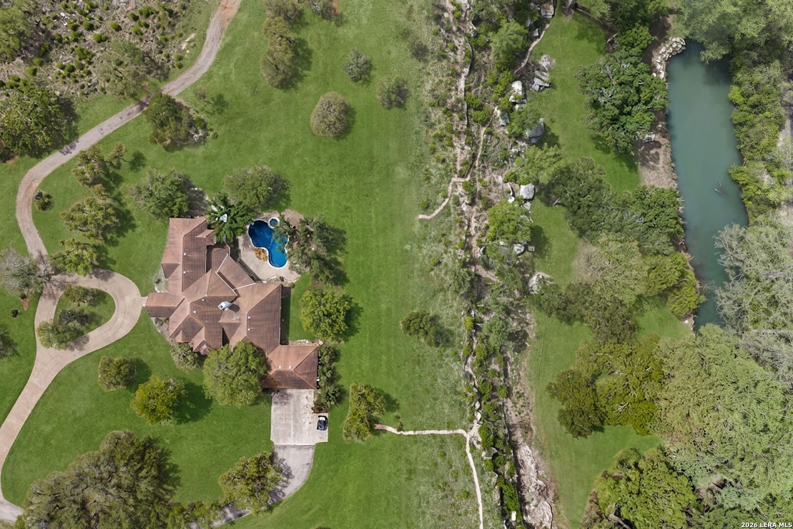 608 North Creek Road Comfort, TX 78013 - Photo 5 of 90