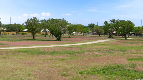$6,400,000 | 608 North Creek Road, Comfort, TX 78013