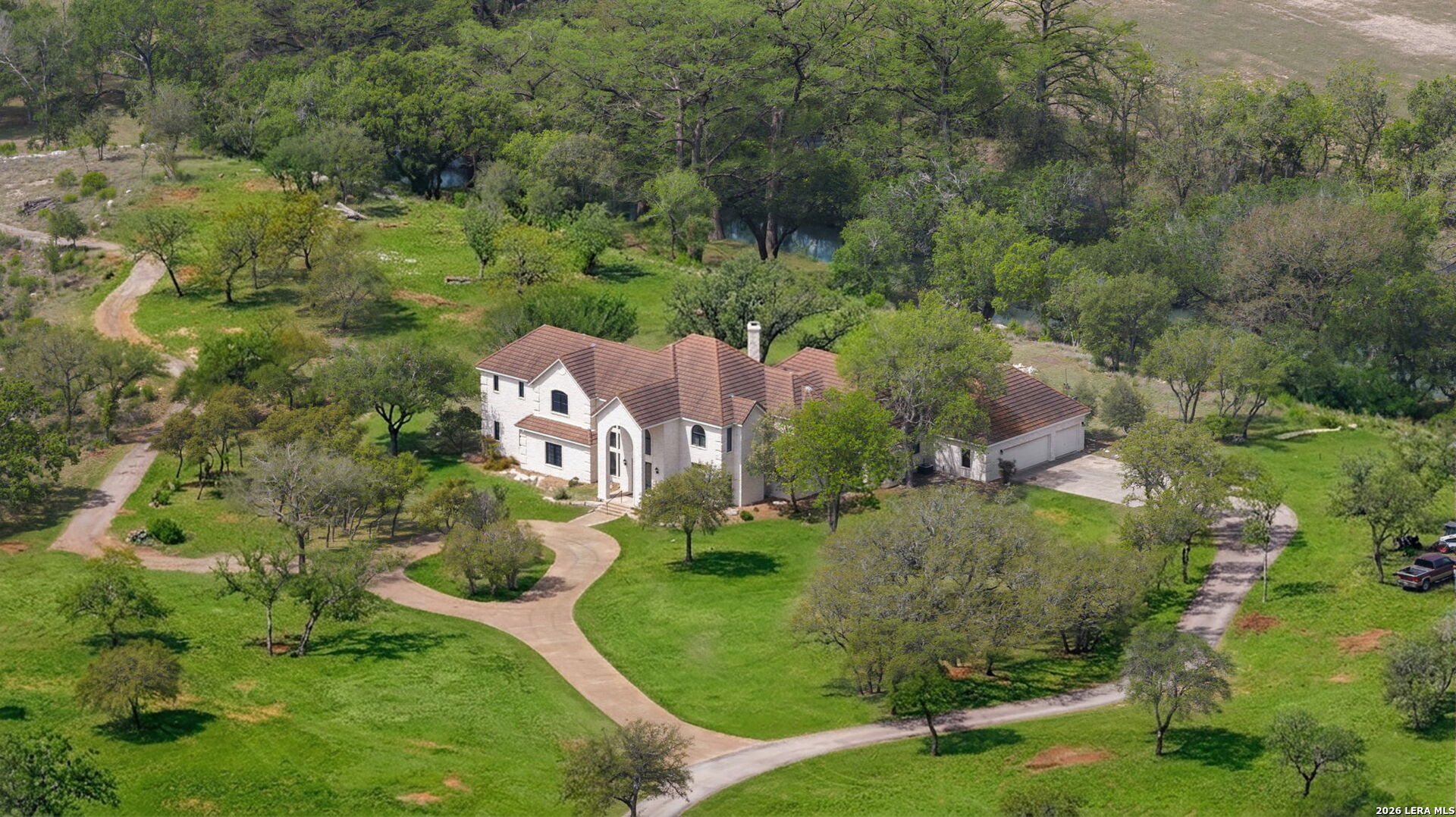 608 North Creek Road Comfort, TX 78013 - Photo 8 of 90