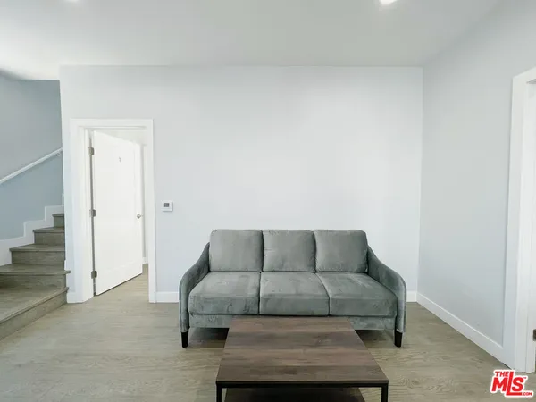 $5,000 | 2641 South Budlong Avenue, Unit 2641, Los Angeles, CA 90007
