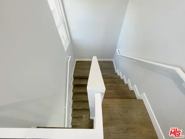 $5,000 | 2641 South Budlong Avenue, Unit 2641, Los Angeles, CA 90007