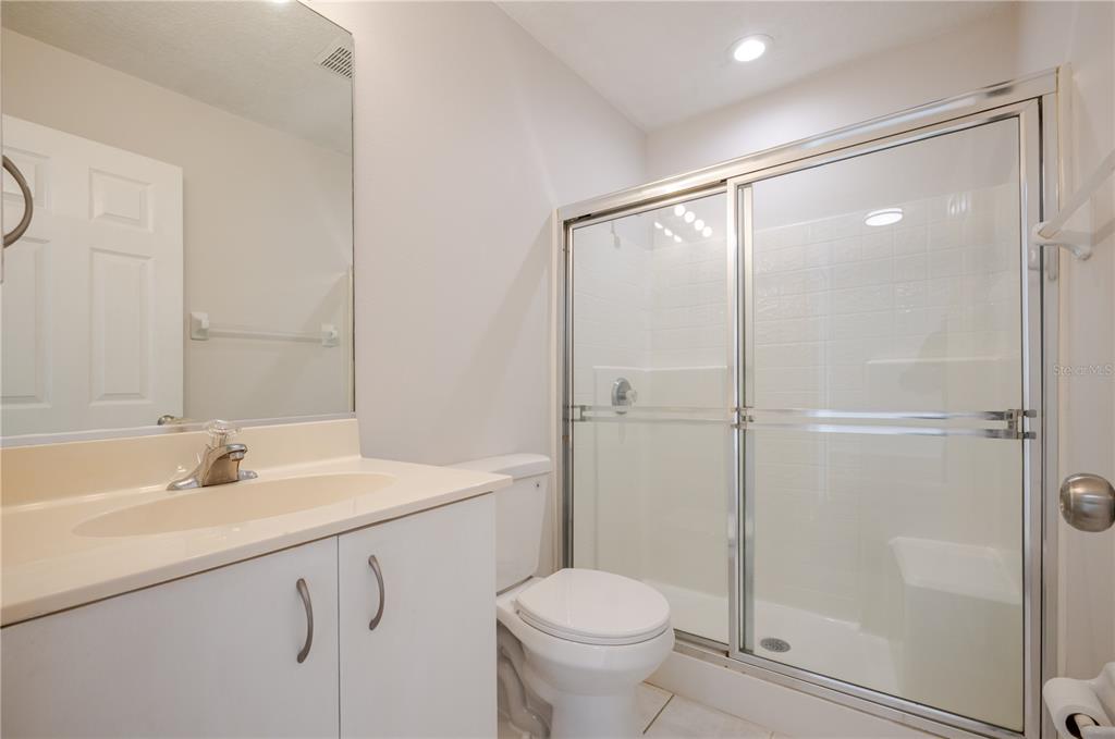 3147 Lobelia Road Venice, FL 34293 - Photo 16 of 38 Gallery Image 16