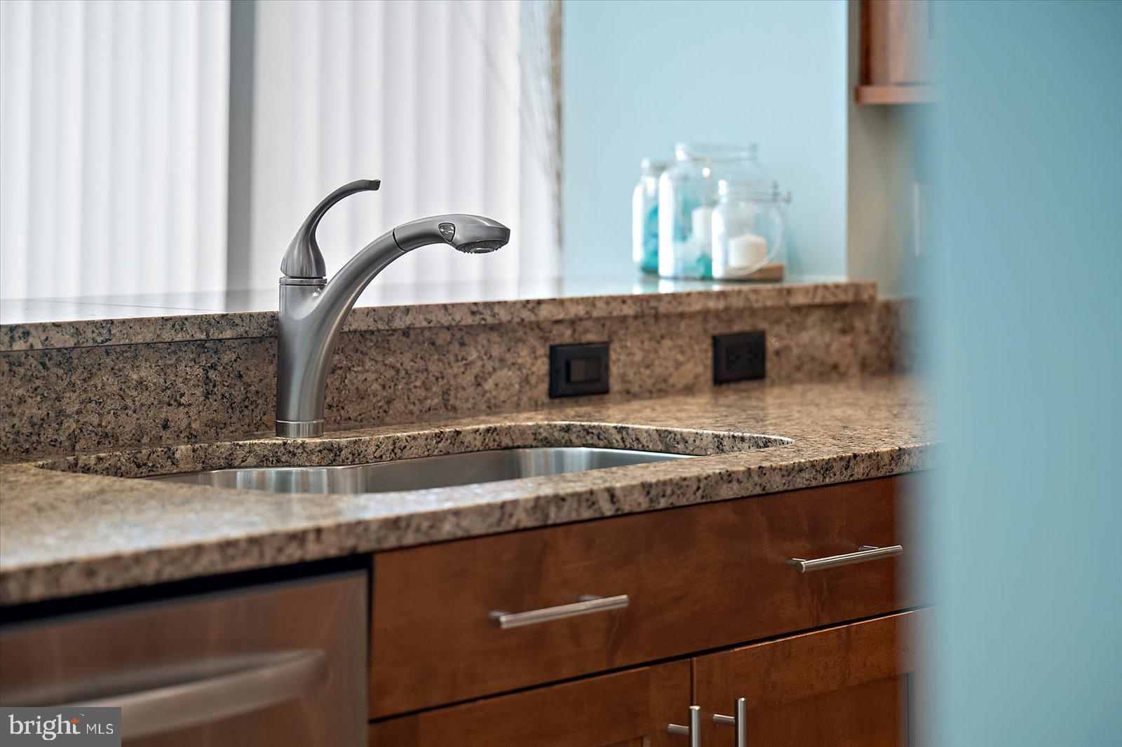 8 60th Street, Unit 302 Ocean City, MD 21842 - Photo 24 of 119