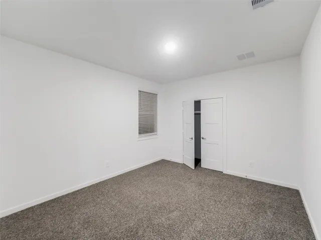 $2,500 | 387 Westlake Terrace, Conroe, TX 77304