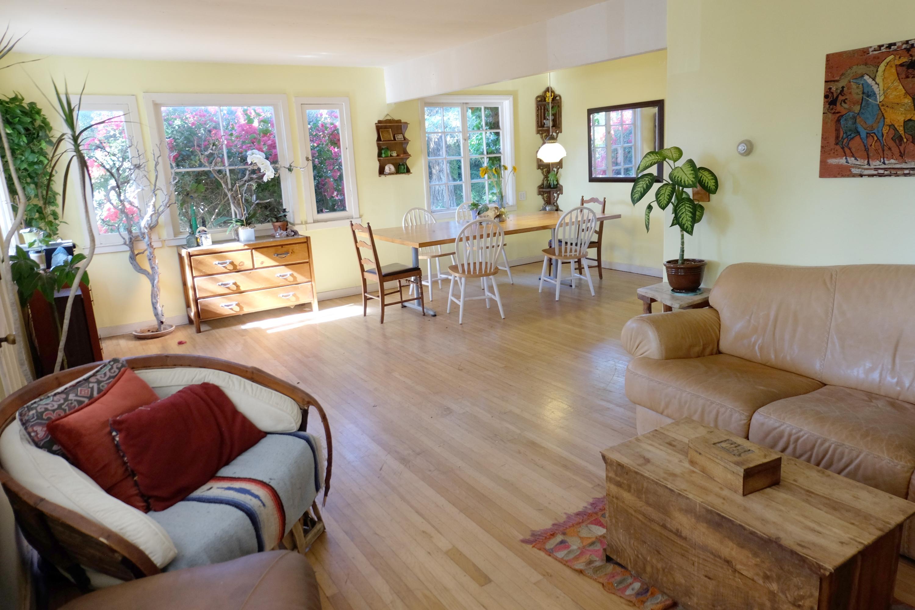345 Oliver Road Santa Barbara, CA 93109 - Photo 2 of 10 2