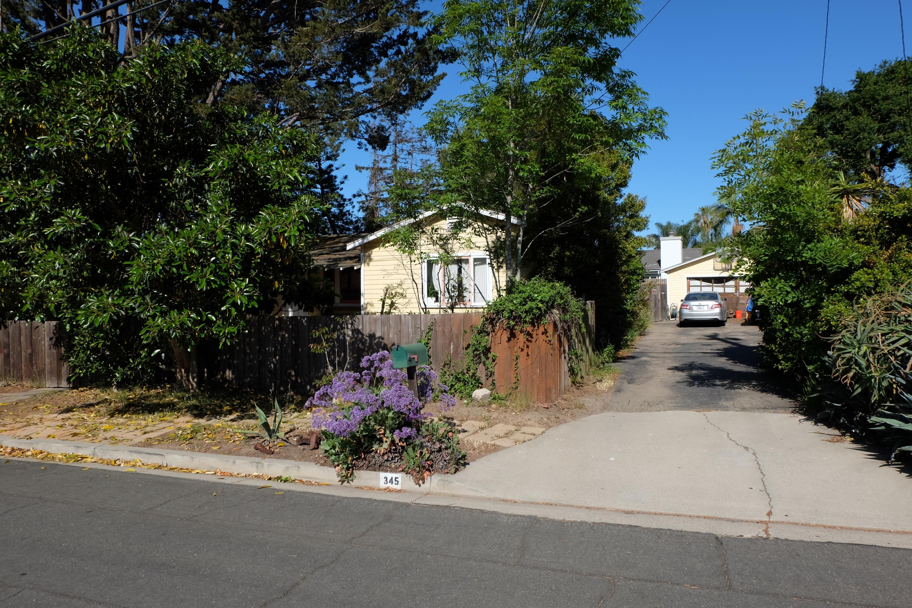 345 Oliver Road Santa Barbara, CA 93109 - Photo 8 of 10 8
