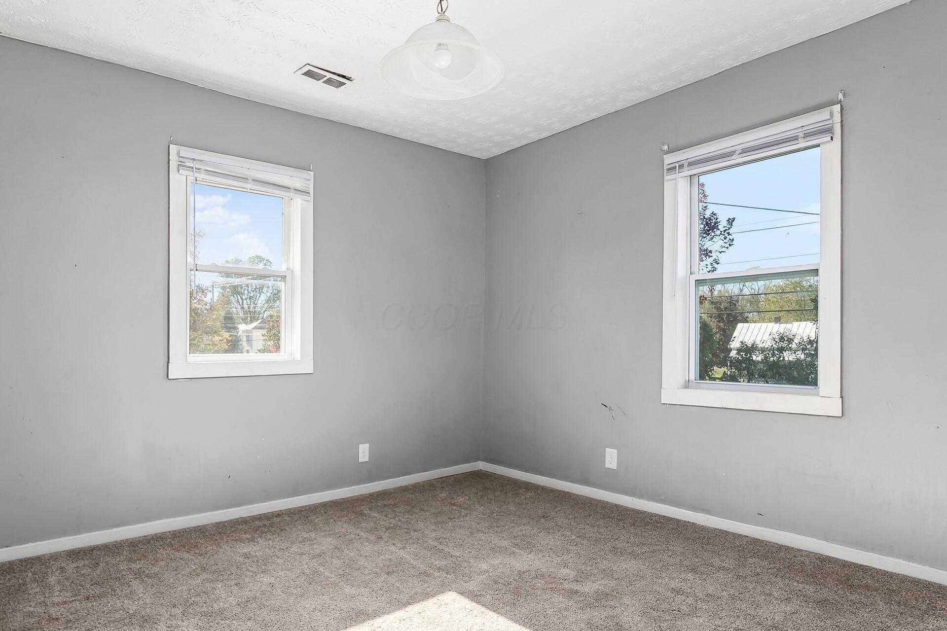 49 Columbus Road Mount Vernon, OH 43050 - Photo 25 of 35 025_0c33_Y 49 Columbus Rd-047