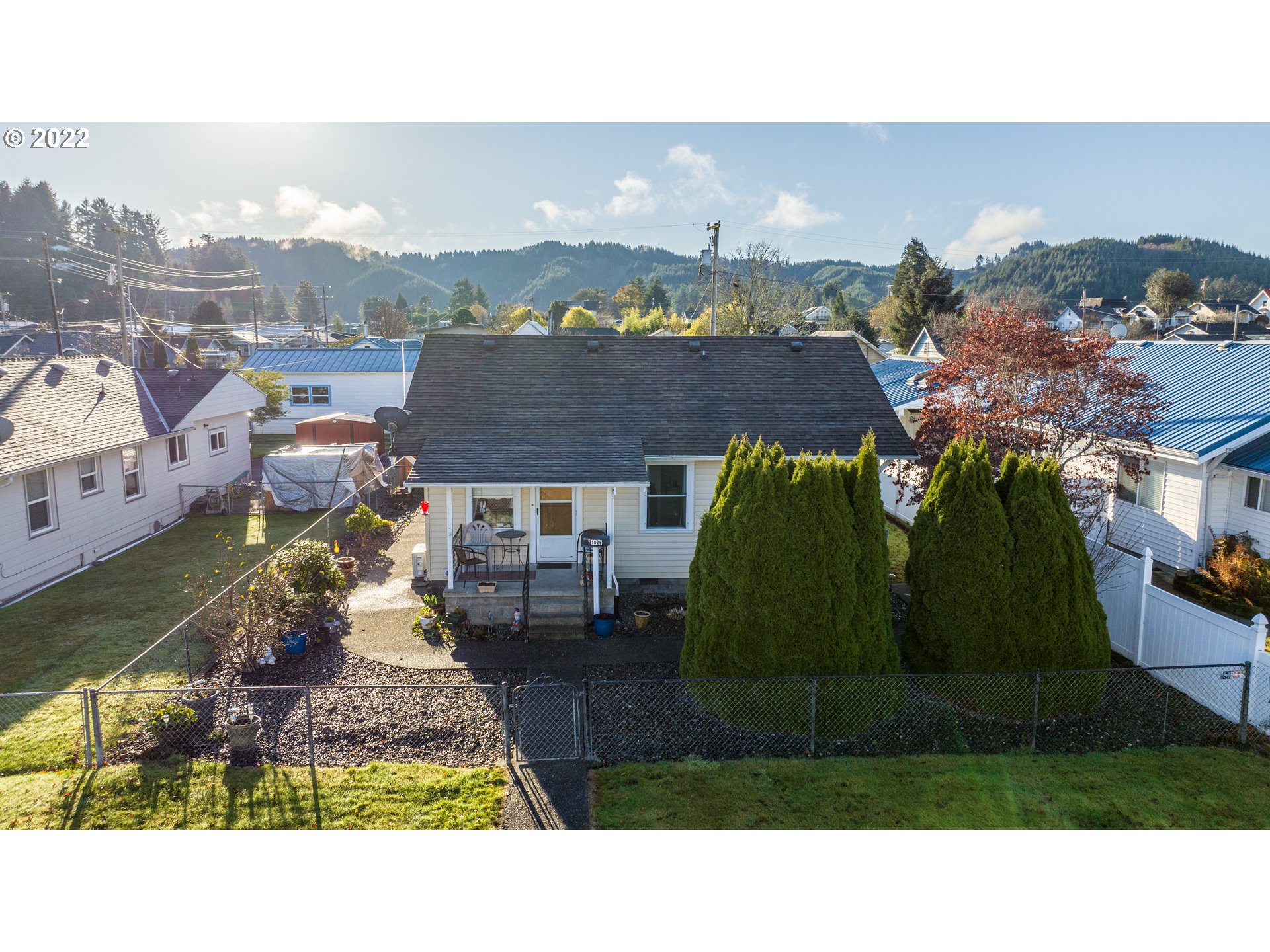 1026 Hawthorne Avenue Reedsport, OR 97467 - Photo 28 of 31 Exterior