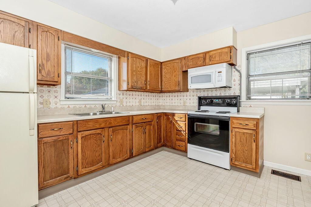 334 Goose Pond Road Newark, OH 43055 - Photo 6 of 40